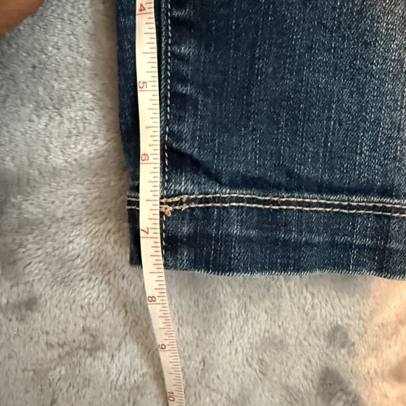 Maurices M Jeans Medium Wash Denim Shorts Size 9/10 7" Inseam Midi Stretch - Picture 7 of 8